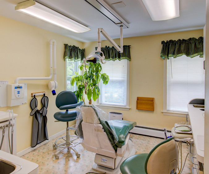 Dental treatment room