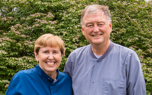 Putnam Connecticut dentists Doctors Carolyn and Walter McGinn